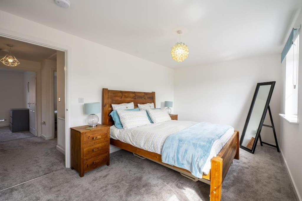Cosy 3 Bed Near Beaches, Cardiff & Brecon Beacons Coity Eksteriør billede