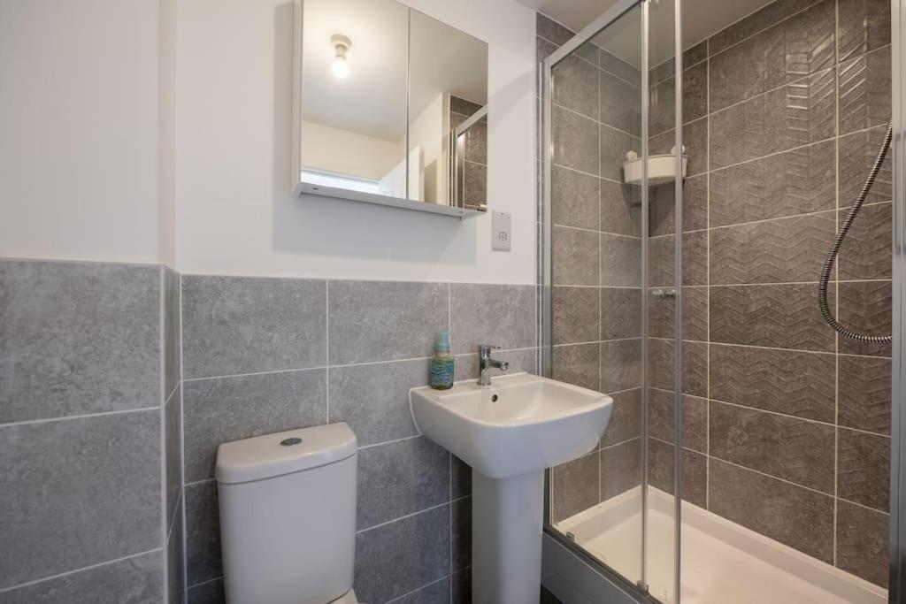 Cosy 3 Bed Near Beaches, Cardiff & Brecon Beacons Coity Eksteriør billede
