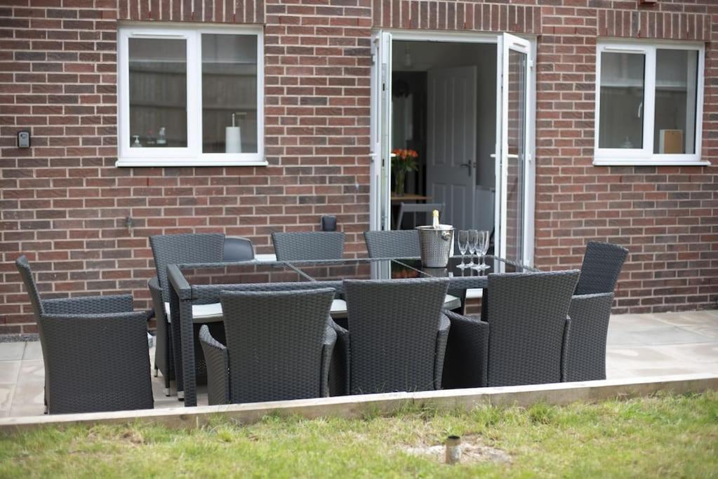 Cosy 3 Bed Near Beaches, Cardiff & Brecon Beacons Coity Eksteriør billede