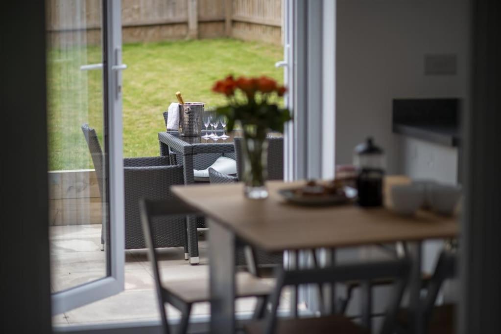 Cosy 3 Bed Near Beaches, Cardiff & Brecon Beacons Coity Eksteriør billede