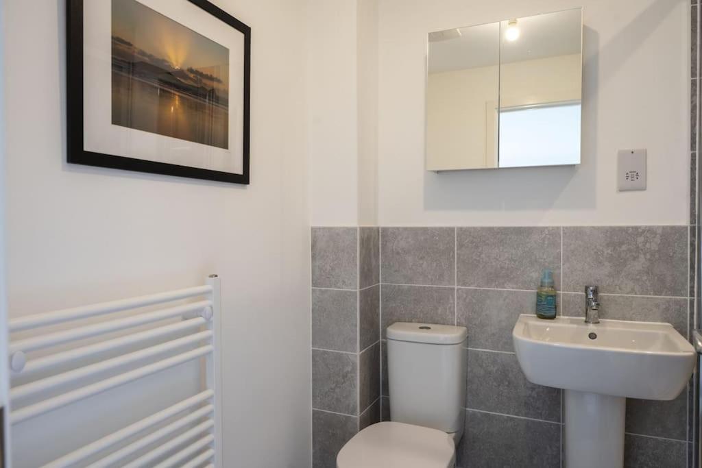 Cosy 3 Bed Near Beaches, Cardiff & Brecon Beacons Coity Eksteriør billede