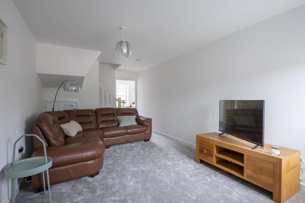 Cosy 3 Bed Near Beaches, Cardiff & Brecon Beacons Coity Eksteriør billede