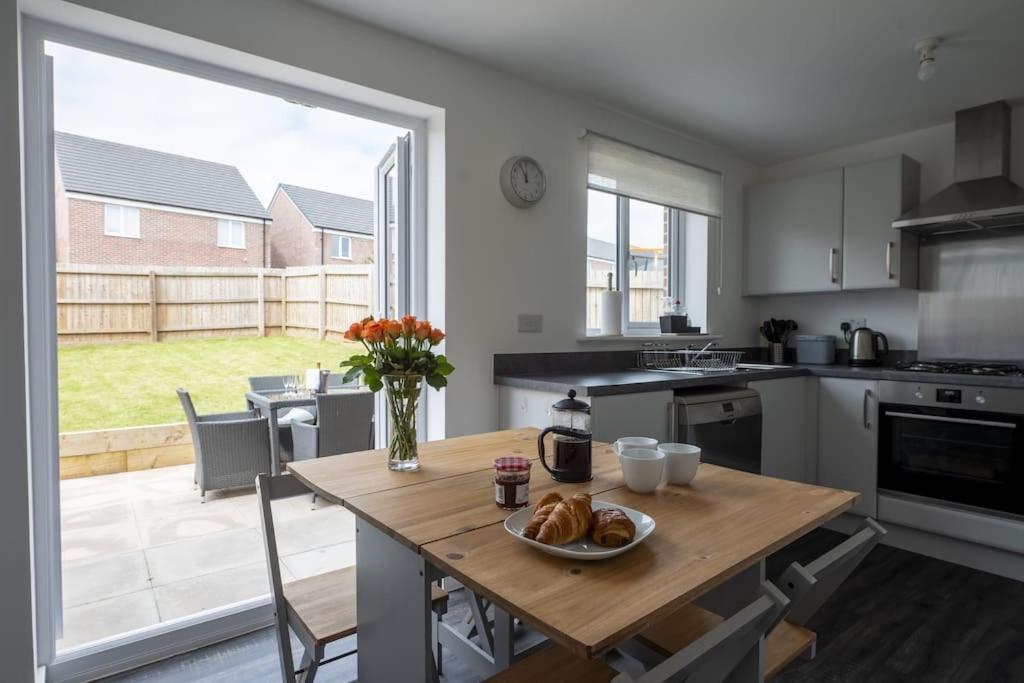 Cosy 3 Bed Near Beaches, Cardiff & Brecon Beacons Coity Eksteriør billede